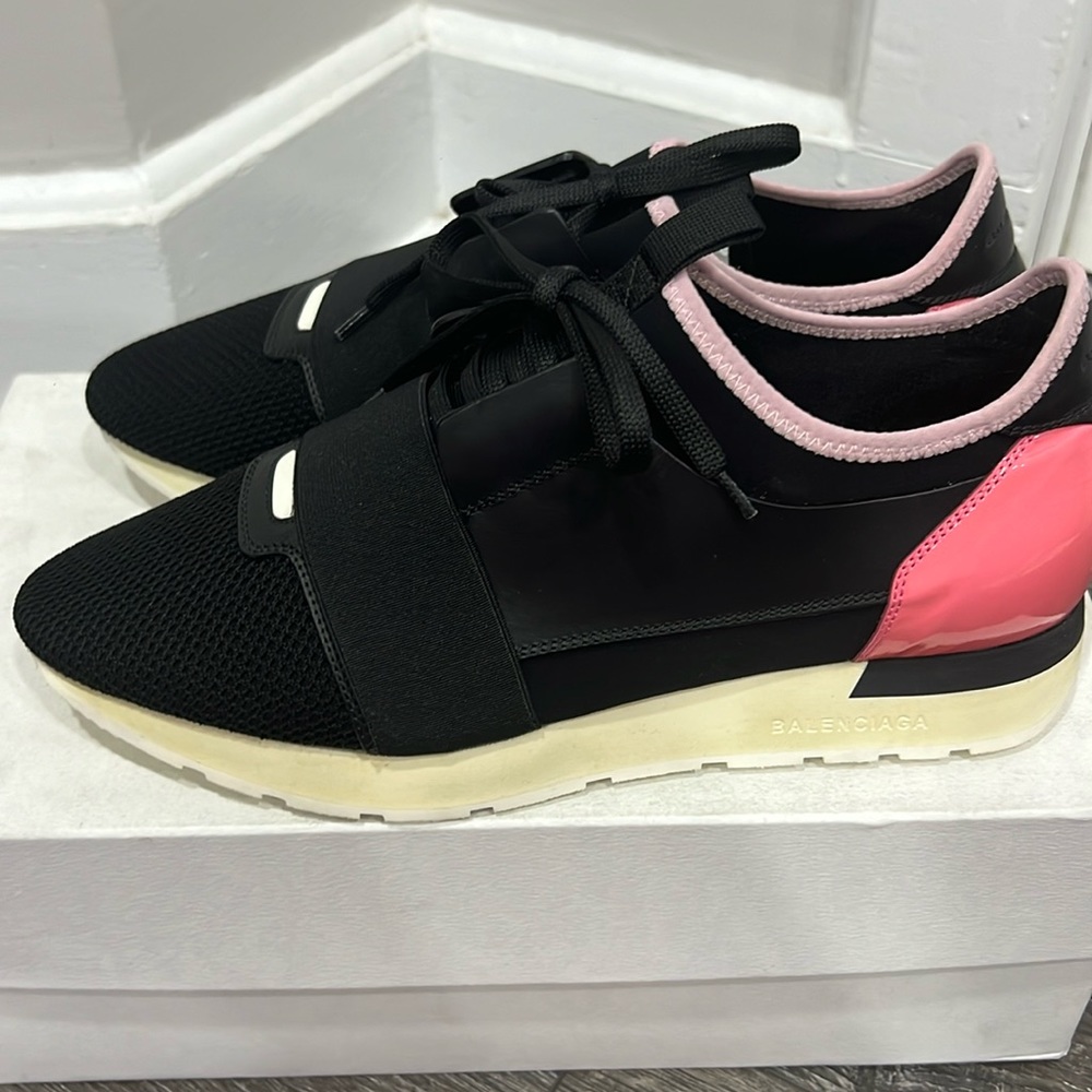 Balenciaga Sneakers Brand NEW size 42